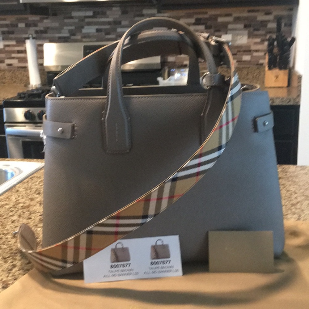 Burberry Banner Medium Handbag - Picture 2 of 12